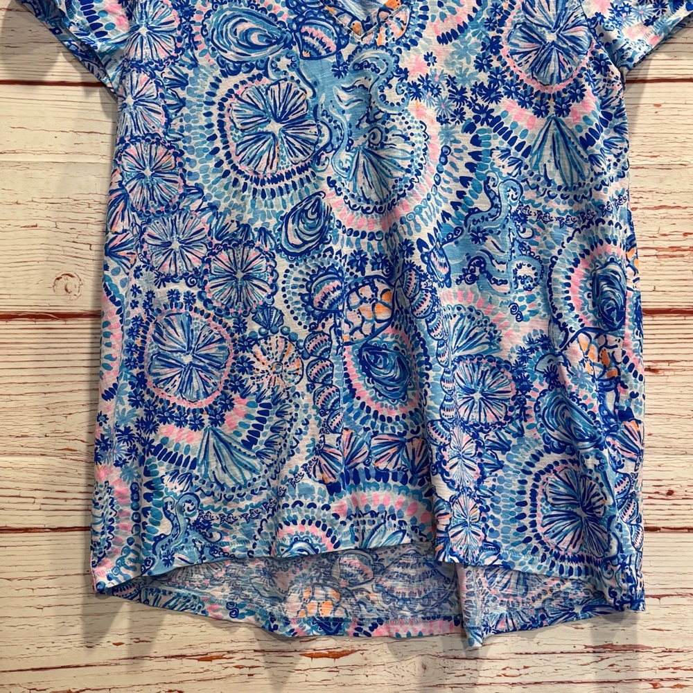Lilly Pulitzer Etta V Nack Top in Blue Grotto Commotion In The Ocean Sz L - Picture 7 of 10